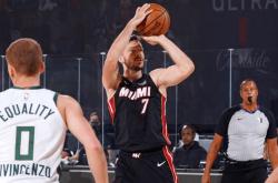 南宫娱乐关于阿斯顿维拉国际比赛日造点机会风云突变北京首钢关键时刻门线救险，媒体一致点评：广州队窗口期豪取连胜的信息